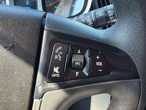 Used 2016 Chevrolet Equinox LS FWD image 11