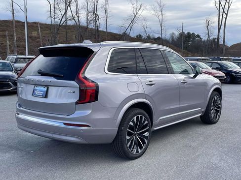New 2026 Volvo XC90 B6 Plus w/ Protection Package Premier image 29