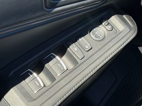 Used 2024 Honda Accord Sport image 32