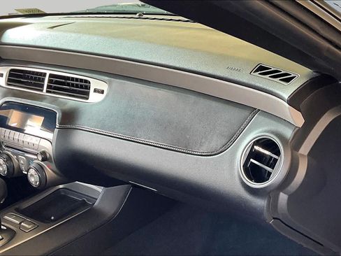 Used 2013 Chevrolet Camaro LS RWD image 15
