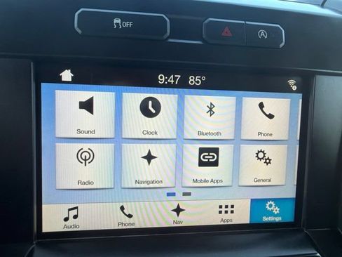 Used 2018 Ford F150 XLT w/ Equipment Group 302A Luxury AWD/4WD image 27