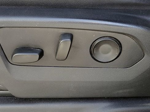 Used 2023 Chevrolet Silverado 1500 High Country w/ Z71 Off-Road Package image 13