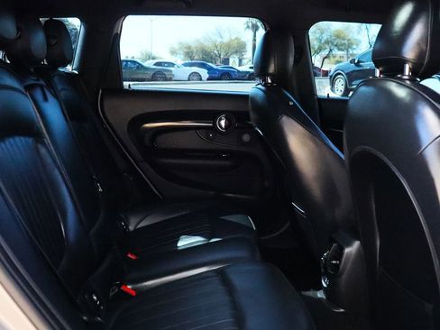 Used 2022 MINI Cooper Clubman S image 32