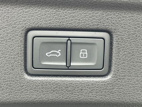 Used 2023 Audi A5 2.0T Premium Plus w/ Premium Plus image 19