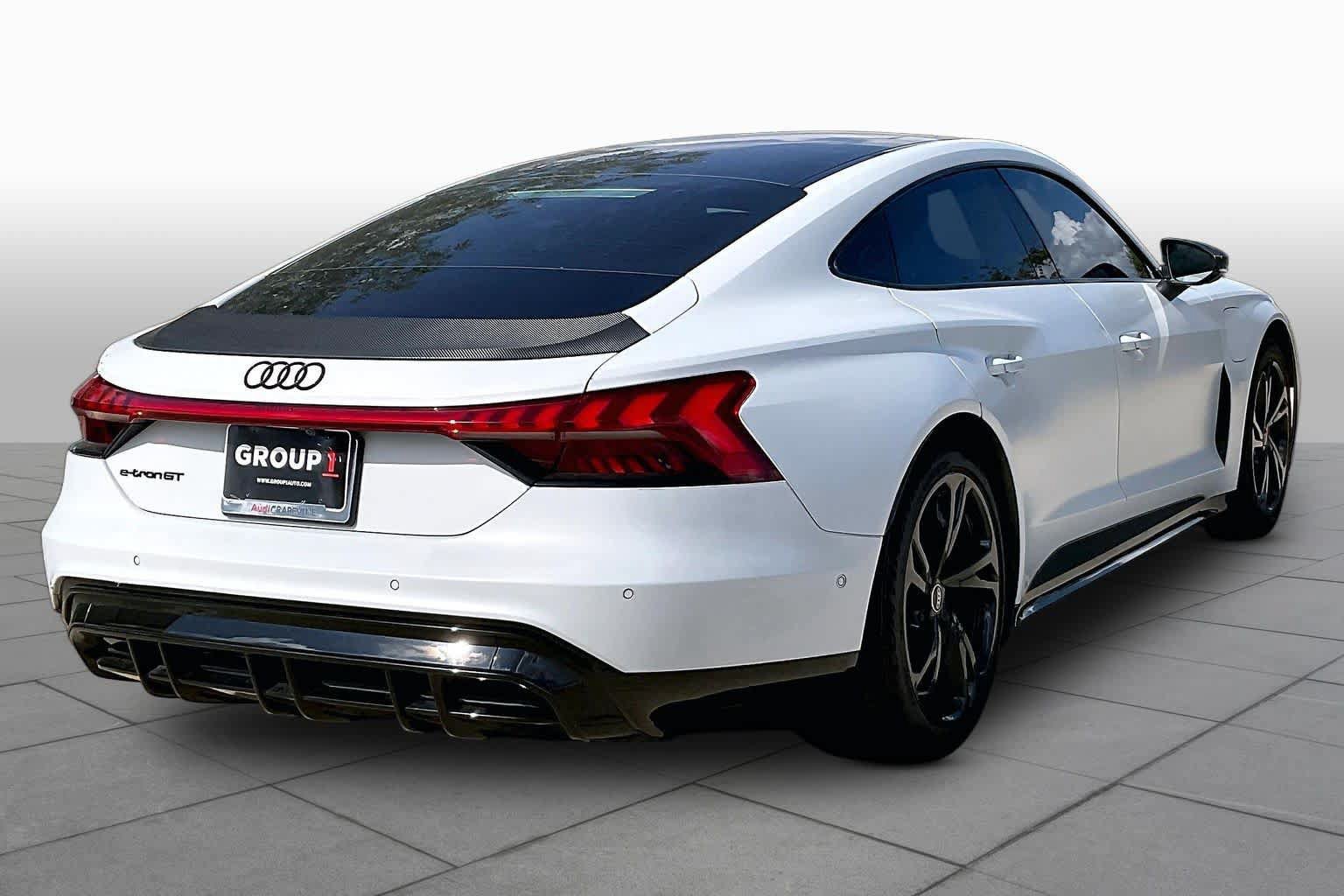 Used 2022 Audi e-tron GT Prestige w/ Prestige Package AWD/4WD image 13