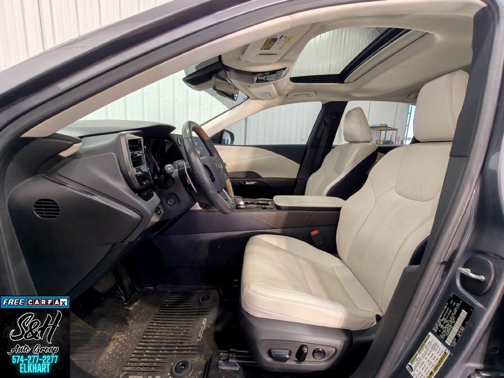 Used 2023 Lexus RX 350 Premium Plus w/ Cold Area Package AWD/4WD image 19