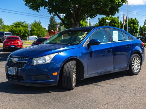 Used 2012 Chevrolet Cruze Eco FWD image 4