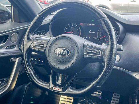 Used 2019 Kia Stinger GT1 image 14