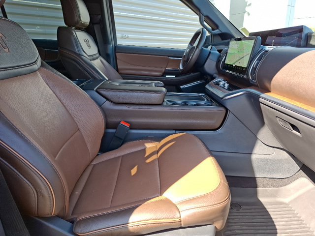 Certified 2025 Ford Expedition Max King Ranch AWD/4WD image 38