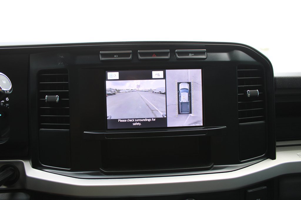 Used 2024 Ford F350 XL w/ 360-Degree Camera Package RWD image 28