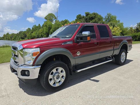 Used 2015 Ford F350 Lariat w/ Chrome Package image 2