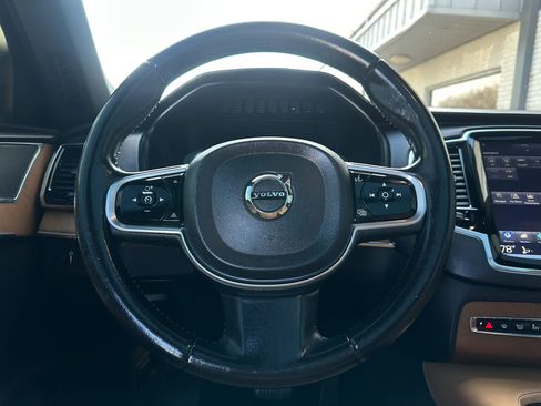 Used 2016 Volvo XC90 T6 Inscription w/ Vision Package AWD/4WD image 32