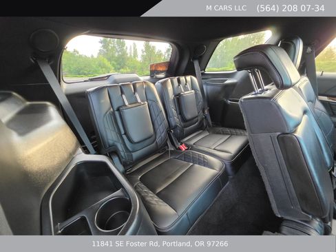 Used 2016 Ford Explorer Platinum AWD/4WD image 31
