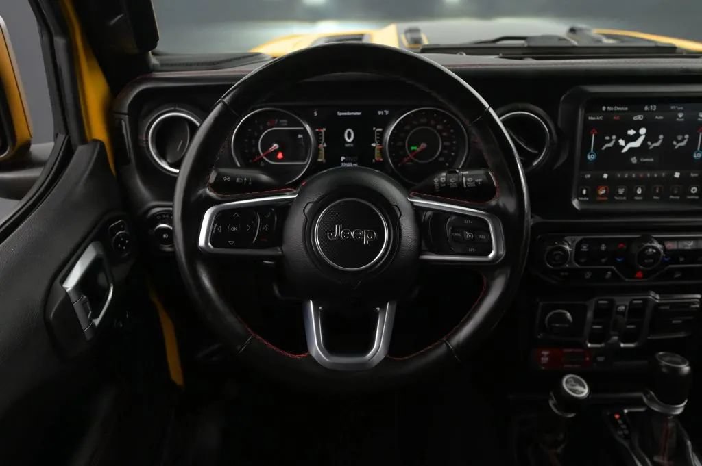 Used 2020 Jeep Wrangler Unlimited Rubicon w/ Quick Order Package 28Y Recon AWD/4WD image 39