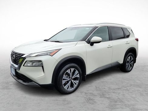 Certified 2023 Nissan Rogue SV w/ SV Premium B Package AWD/4WD image 3