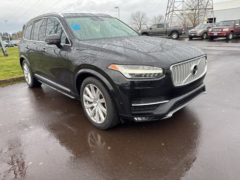 Used 2018 Volvo XC90 T6 Inscription w/ Convenience Package image 3