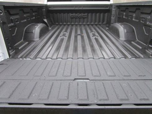 New 2026 GMC Sierra 2500 AT4 image 16