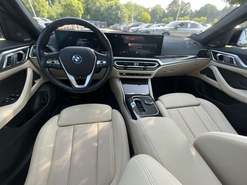 Used 2023 BMW i4 eDrive40 w/ Premium Package RWD image 2