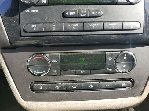 Used 2009 Ford Fusion SEL image 8