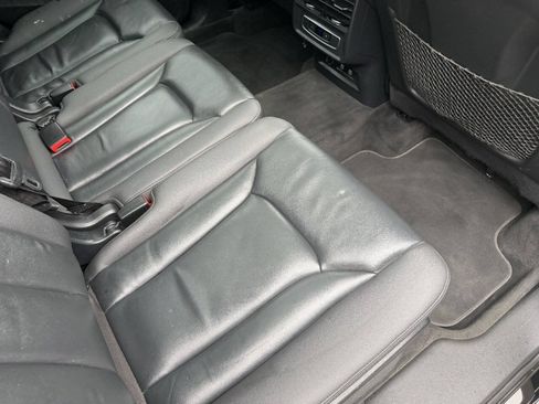 Used 2021 Audi Q7 3.0T Premium Plus AWD/4WD image 28