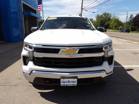 Certified 2025 Chevrolet Silverado 1500 LT AWD/4WD image 8