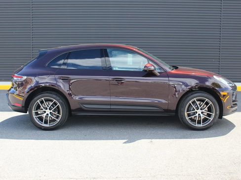 New 2026 Porsche Macan image 9