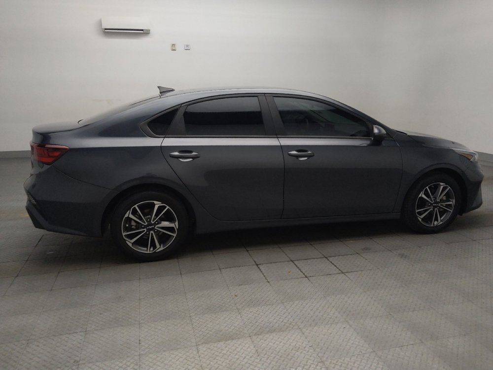 Used 2024 Kia Forte LXS FWD image 10