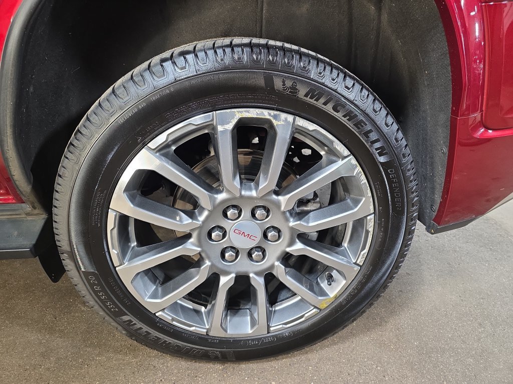 Used 2023 GMC Acadia Denali w/ Denali Ultimate Package AWD/4WD image 32