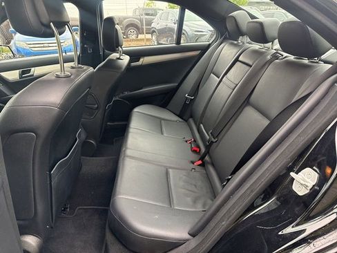 Used 2014 Mercedes-Benz C 300 4MATIC Sedan image 5