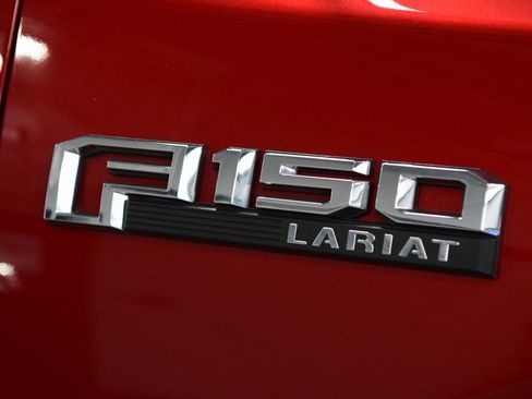 Used 2020 Ford F150 Lariat w/ Equipment Group 502A Luxury image 13