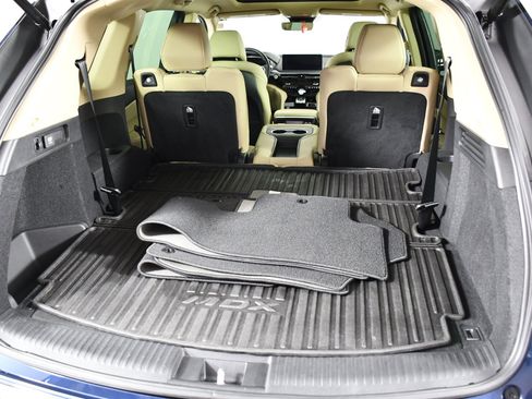 Certified 2025 Acura MDX SH-AWD image 50