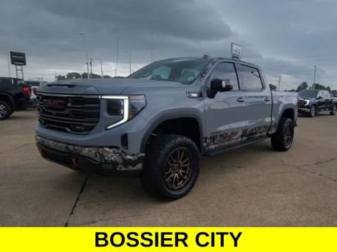 Certified 2024 GMC Sierra 1500 AT4 w/ AT4 Premium Package AWD/4WD image 3