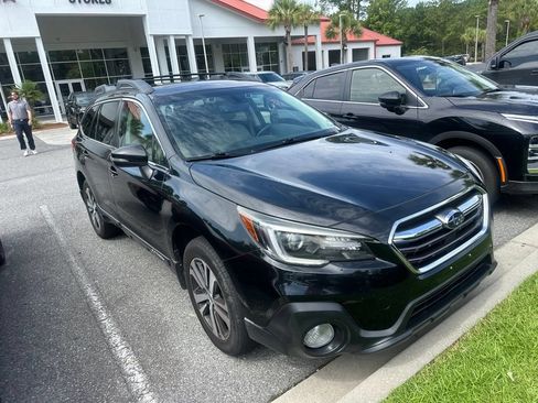 Used 2019 Subaru Outback 2.5i Limited w/ Popular Package #2 AWD/4WD image 2