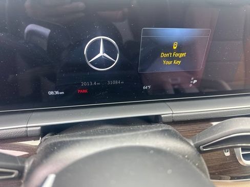 Used 2024 Mercedes-Benz GLS 450 4MATIC image 11