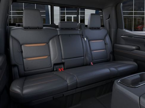 New 2026 GMC Sierra 1500 AT4 w/ Technology Package AWD/4WD image 17