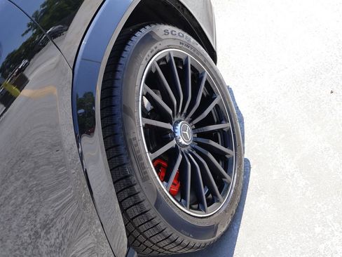 Certified 2022 Mercedes-Benz GLS 63 AMG 4MATIC image 42