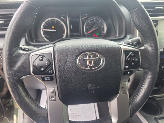 Used 2022 Toyota 4Runner Limited RWD image 11
