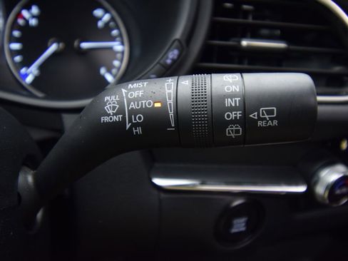 Used 2024 MAZDA CX-30 AWD 2.5 S w/ Preferred Package image 36