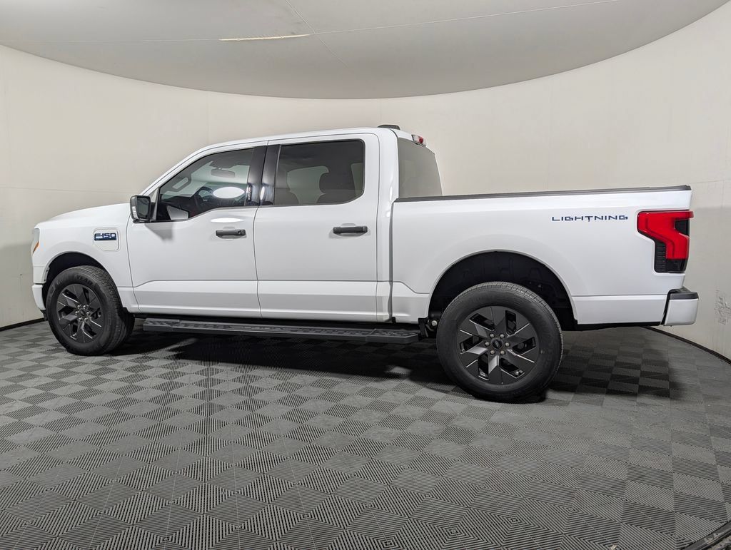 Certified 2024 Ford F150 Lightning XLT AWD/4WD image 5