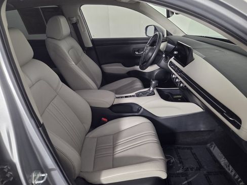 Used 2024 Honda HR-V EX-L image 31