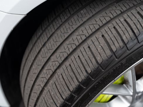 Used 2020 Porsche Panamera 4 image 38