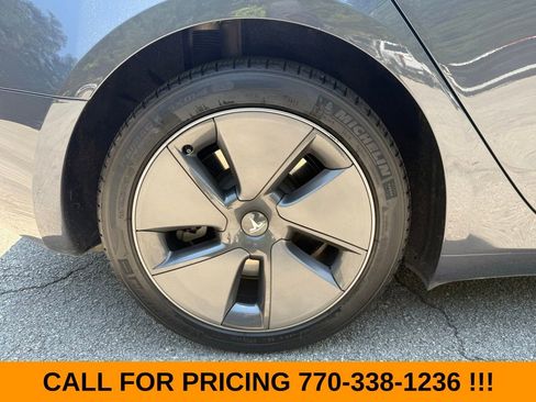 Used 2023 Tesla Model 3 Standard Range RWD image 1