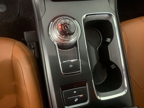 Used 2020 Ford Fusion Energi Titanium image 25