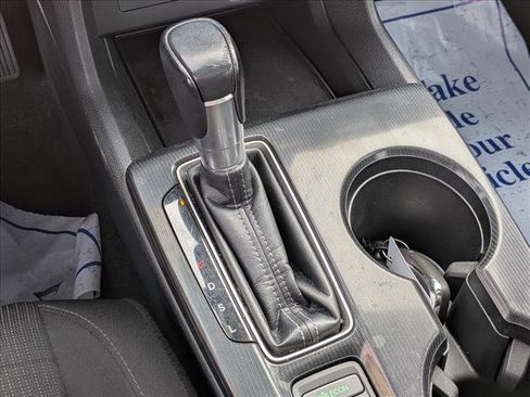 Used 2022 Honda Civic EX image 17