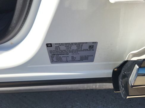 Used 2023 Buick Envision Essence w/ Sport Touring Package image 29