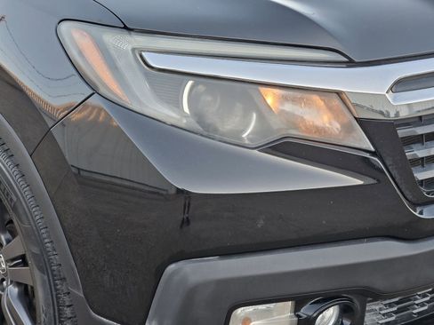 Used 2017 Honda Ridgeline Sport image 10