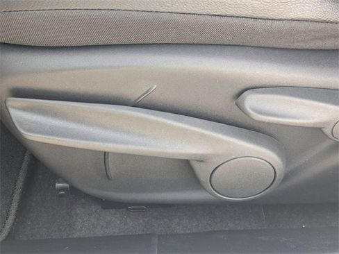 New 2026 Jeep Compass Latitude image 19