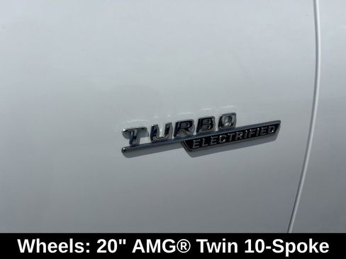 Used 2025 Mercedes-Benz GLC 43 AMG 4MATIC image 20