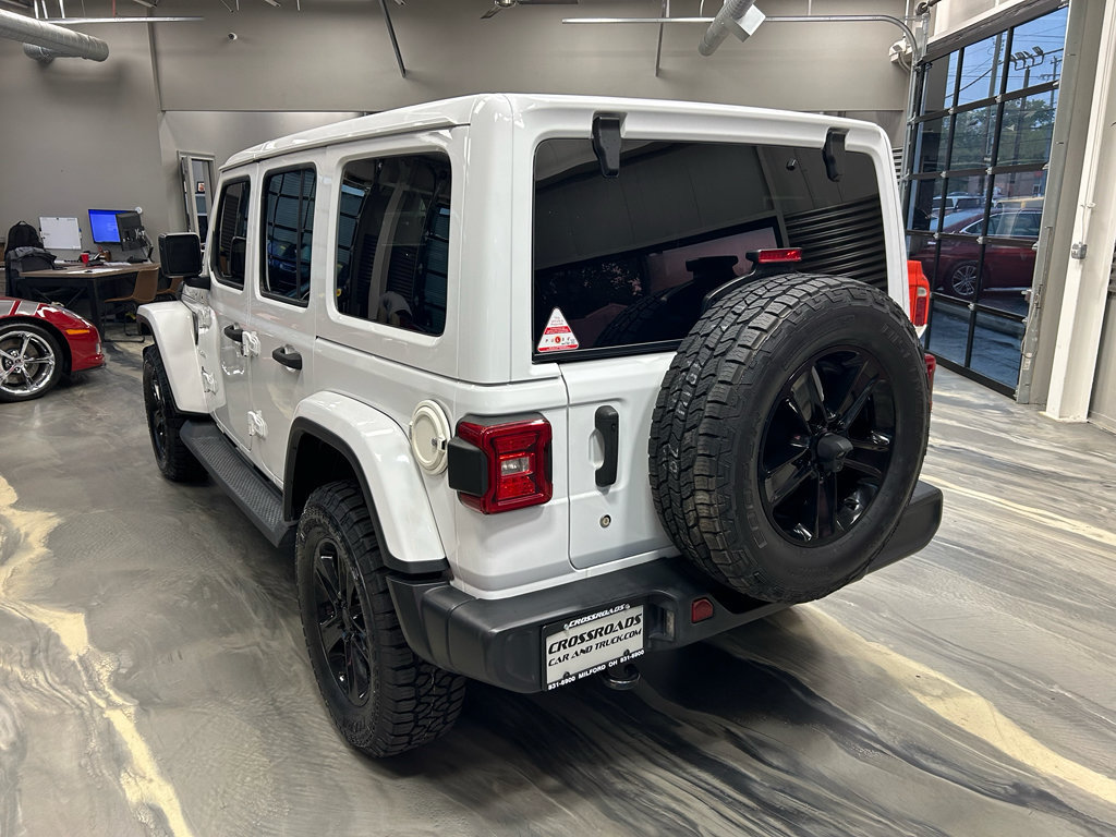 Used 2018 Jeep Wrangler Unlimited Sahara AWD/4WD image 30