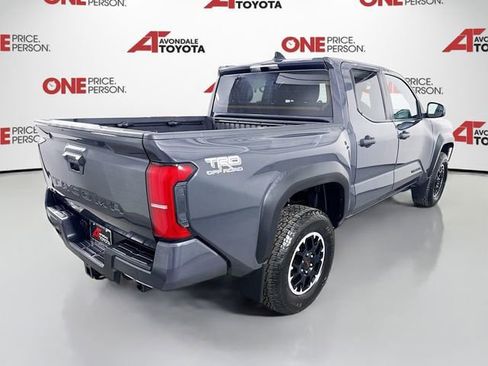 Certified 2024 Toyota Tacoma TRD Off-Road AWD/4WD image 8